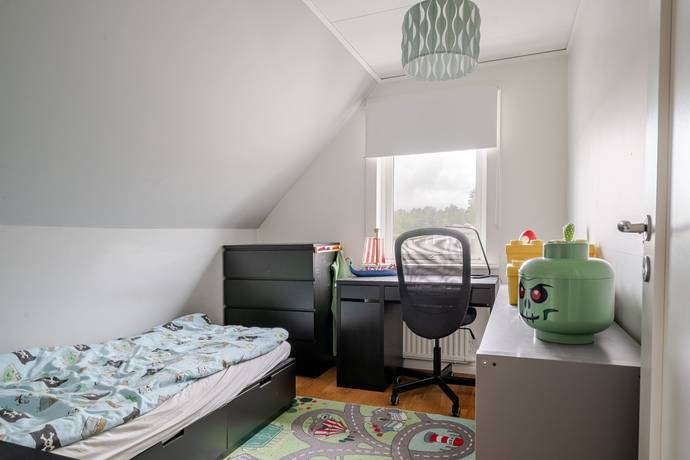 6 rum Kedjehus på Odonstigen 25 Finninge Strängnäs kommun - bild 28