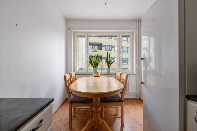 2 rum Lägenhet på Sveavägen 20B Centrum Köpings kommun - bild 3