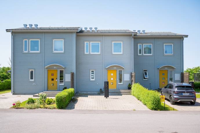4 rum radhus på Tresädesgränden 17B Dalby, Lunds kommun - bild 1