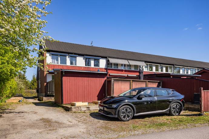 5 rum radhus på Riddarvägen 10 Österskär, Österåkers kommun - bild 5