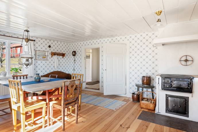 3 rum fritidshus på Granbarrsvägen 3 Älmsta, Norrtälje kommun - bild 1