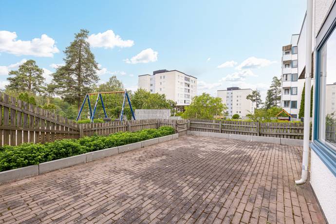 2 rum Lägenhet på Holmvägen 5 Apoteksskogen Upplands Väsby kommun - bild 8