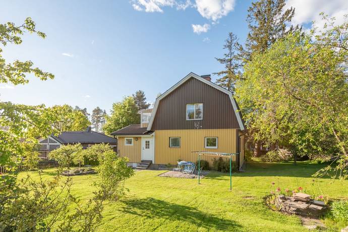 4 rum Villa på Vasavägen 21 Haga Kumla kommun - bild 34