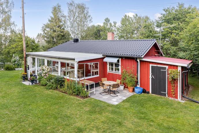 3 rum vinterbonat fritidshus på Lugnet 131 Hållnäs, Tierps kommun - bild 1