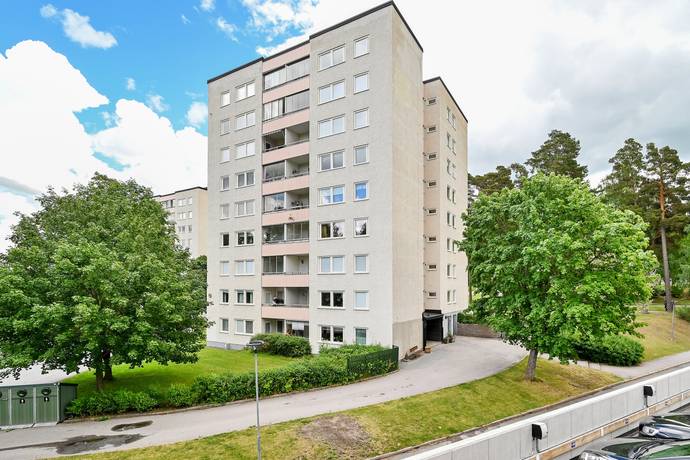 4 rum lägenhet på Hammarbyvägen 68 Centralt, Upplands Väsby kommun - bild 1