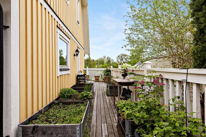 7 rum villa på Stenbocksvägen 10 Solgård, Huddinge kommun - bild 4