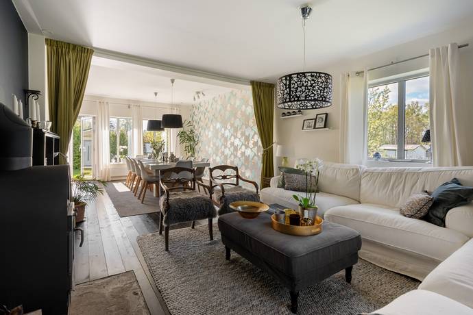 7 rum Villa på Fågelvägen 34 Trollbäcken Tyresö kommun - bild 20