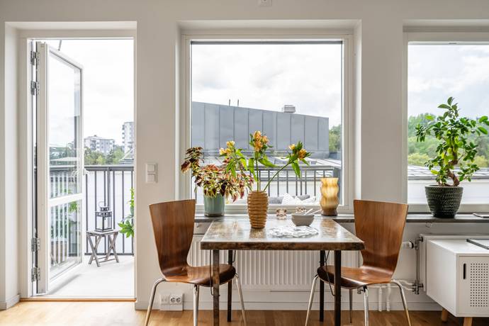 2 rum Lägenhet på Vantörsvägen 277 Hägersten Stockholms kommun - bild 2
