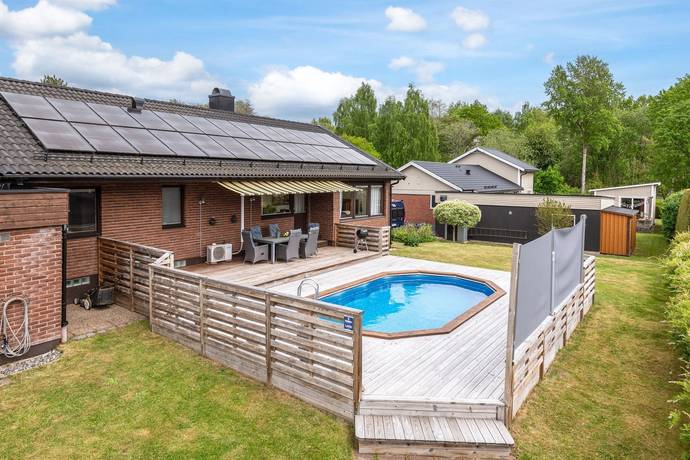 7 rum Villa på Olstorpsvägen 24 Åby Norrköpings kommun - bild 36