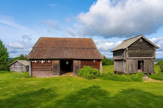 Gård med jordbruk på Salom Bergs kommun - bild 29