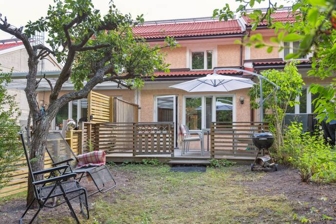 3 rum radhus på Körsångarvägen 87 Skogås, Huddinge kommun - bild 3