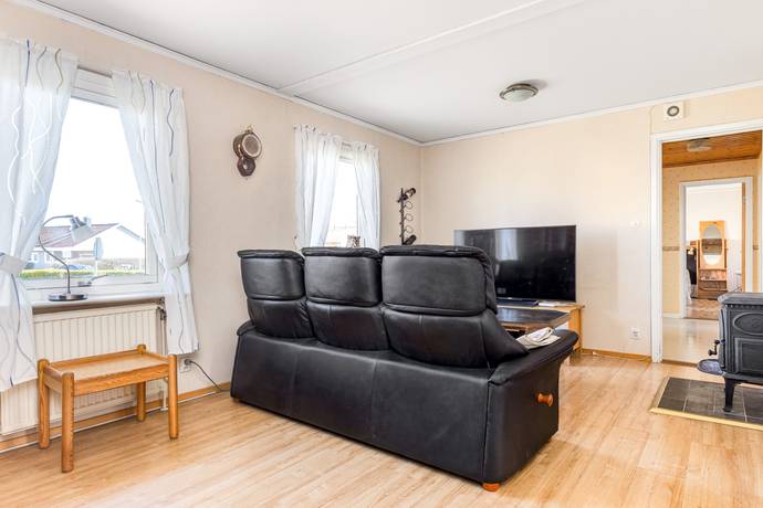 4 rum Villa på Villagatan 7 Hästholmen Ödeshögs kommun - bild 16