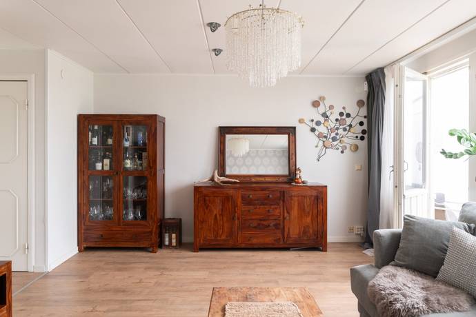 4 rum Radhus på Liegatan 248 Västerås kommun - bild 16