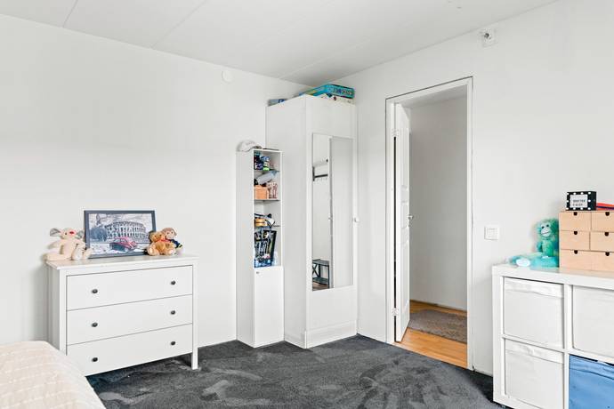 5 rum Radhus på Storskiftesvägen 22 Botkyrka -  Alby Botkyrka kommun - bild 12