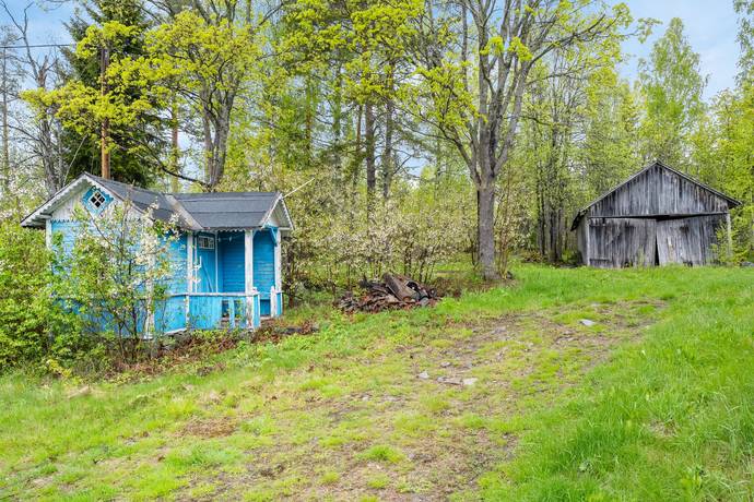 4 rum gård med jordbruk på Åsbacken 252 Gnarp, Nordanstigs kommun - bild 4