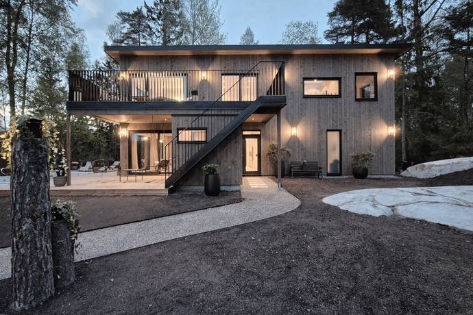 11 rum Villa på Skarpängsvägen 27A Svinninge Österåkers kommun - bild 9