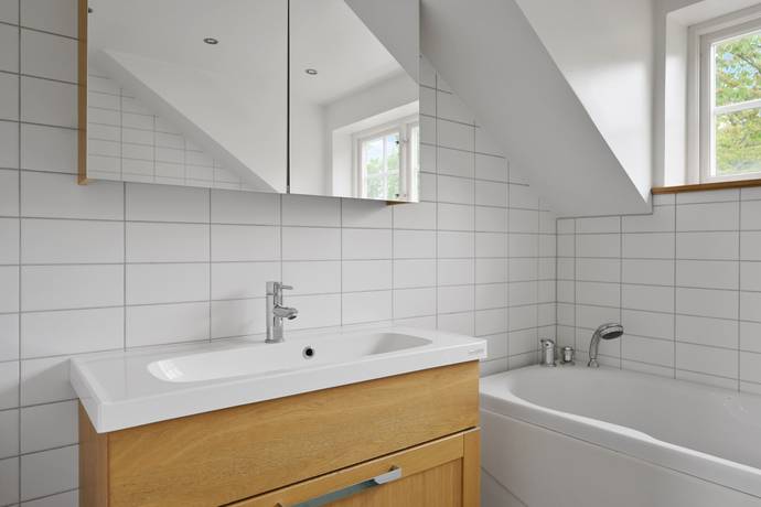 6 rum Villa på Tutta uddsvägen 3 Färingsö Skå Ekerö kommun - bild 29