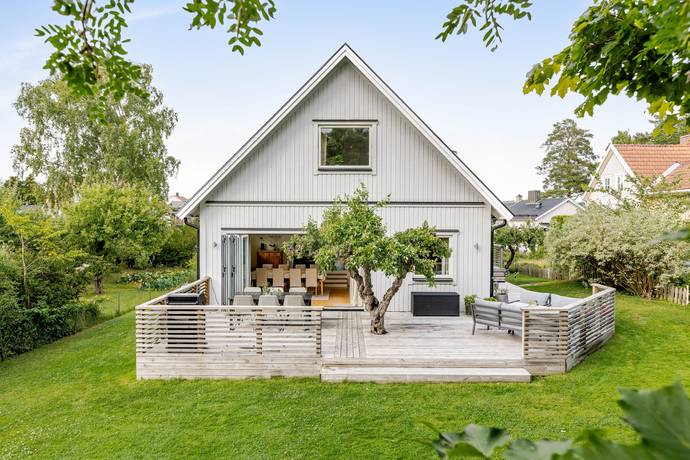 7 rum villa på Tallgatan 6 Vimanshäll, Linköpings kommun - bild 2