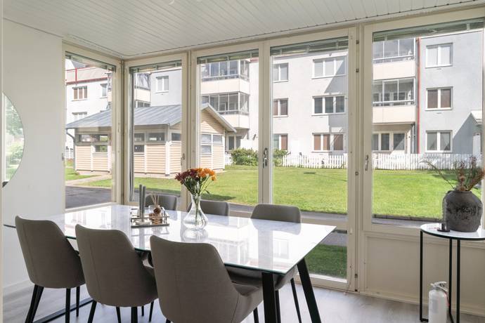 2,5 rum lägenhet på Benvägen 15 Bjurhovda, Västerås kommun - bild 5