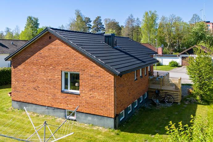 5 rum Villa på Arvid Rödings väg 32 Laxå Laxå kommun - bild 17
