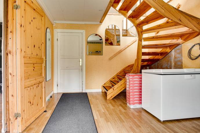 7 rum Vinterbonat fritidshus på Svarvarbovägen 8 Ljusnarsbergs kommun - bild 5