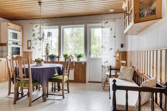 6 rum Villa på Rotegatan 25 Byske Skellefteå kommun - bild 21
