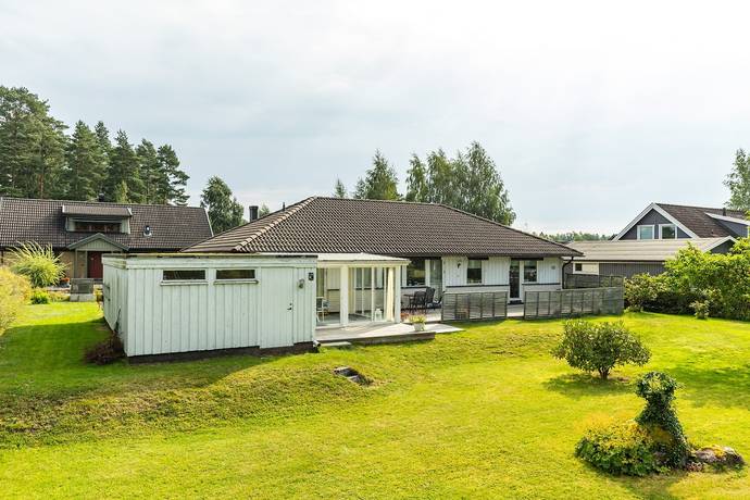 5 rum Villa på Smultronstigen 44 Norra Skogen Karlsborgs kommun - bild 4