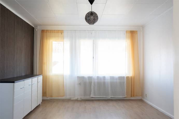 5 rum Radhus på Björkstigen 4 B Skinnskatteberg Skinnskattebergs kommun - bild 6