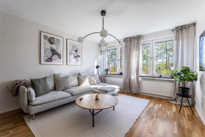 Storvretsvägen 53, Skogås, Huddinge kommun