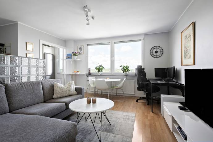 1 rum lägenhet på Näsbydalsvägen 12 Näsbydal, Täby kommun - bild 2