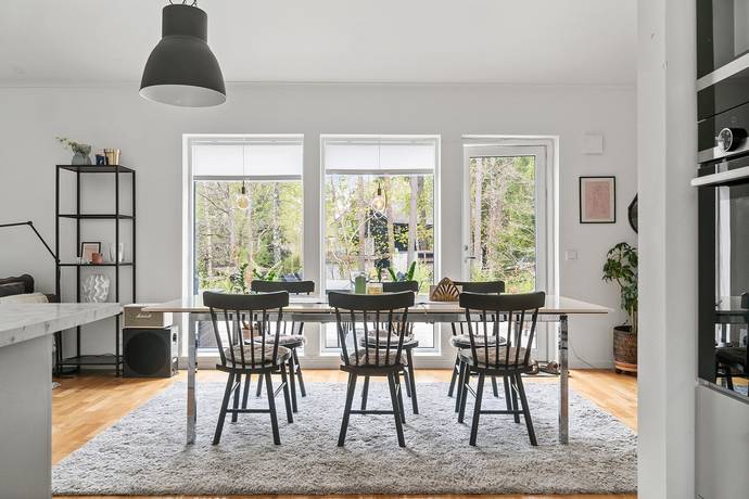 4 rum Villa på Bergslingan 16 Hölö Södertälje kommun - bild 23