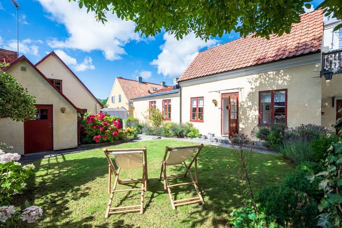 6 rum villa på Tranhusgatan 24 Visby Innerstad, Gotlands kommun - bild 1