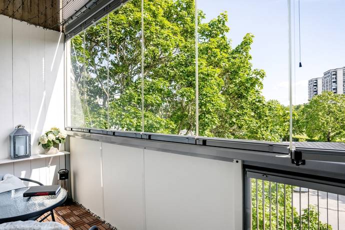 2 rum lägenhet på Duvedsvägen 17  Vällingby Centrum, Stockholms kommun - bild 2