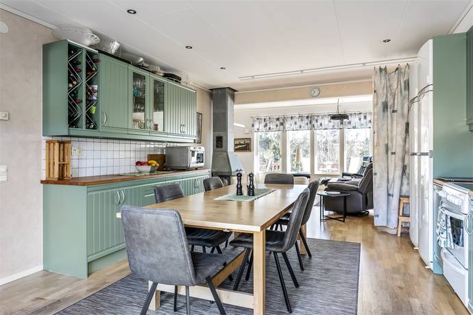 5 rum villa på Solskensgränd 14 Polhem, Järfälla kommun - bild 2