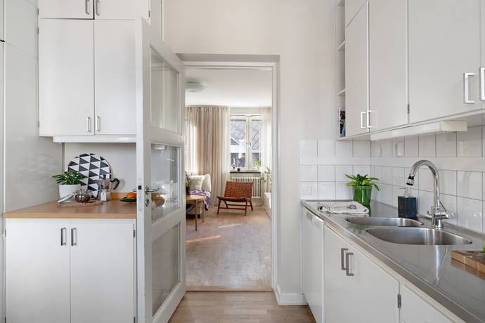 2 rum lägenhet på Pastellvägen 26 Skärmarbrink, Stockholms kommun - bild 2