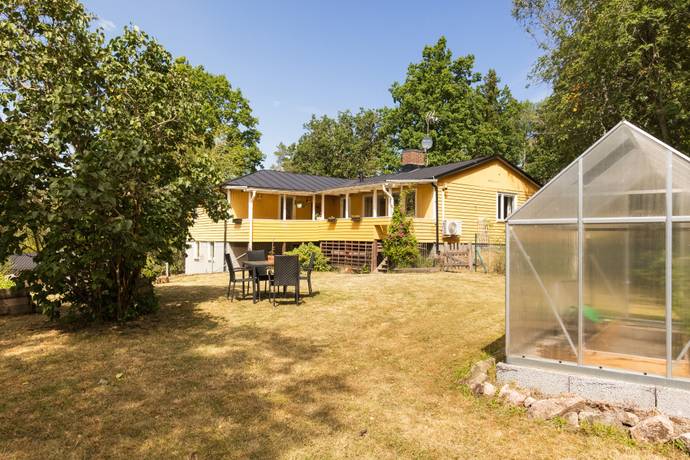 Långmyran 511, Vänge, Uppsala kommun