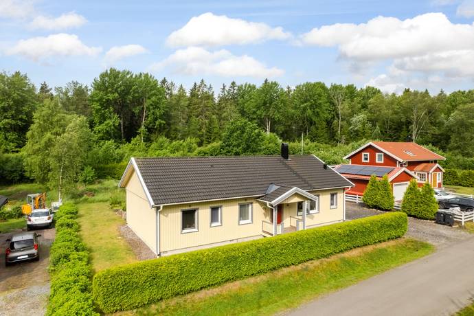 5 rum Villa på Broby ängsväg 17 Hölö Södertälje kommun - bild 16