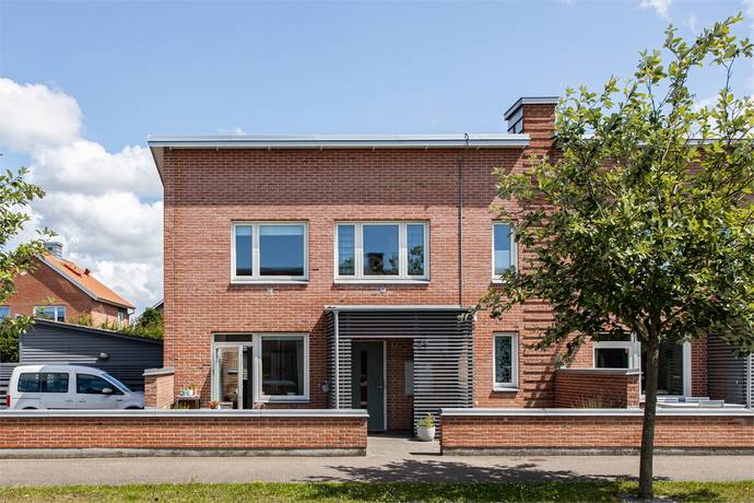 6 rum radhus på Haraldsfältsvägen 34 Stångby, Lunds kommun - bild 1