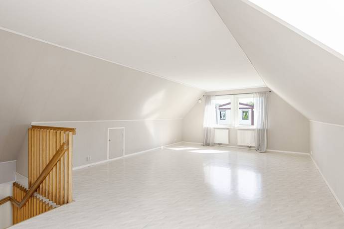 5 rum Villa på Castmans väg 88 Kvarnarp Eksjö kommun - bild 32