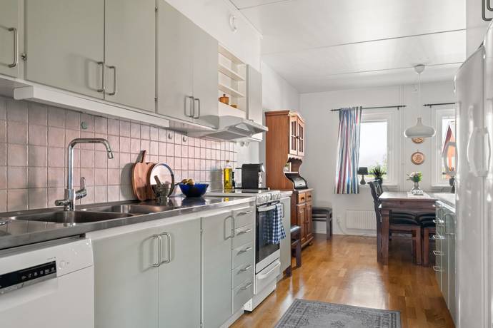 3 rum Lägenhet på Västra Storgatan 11 Gnesta Gnesta kommun - bild 6