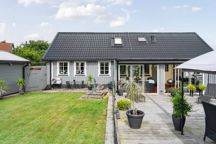 6 rum villa på Torggatan 13 Löberöd, Eslövs kommun - bild 1