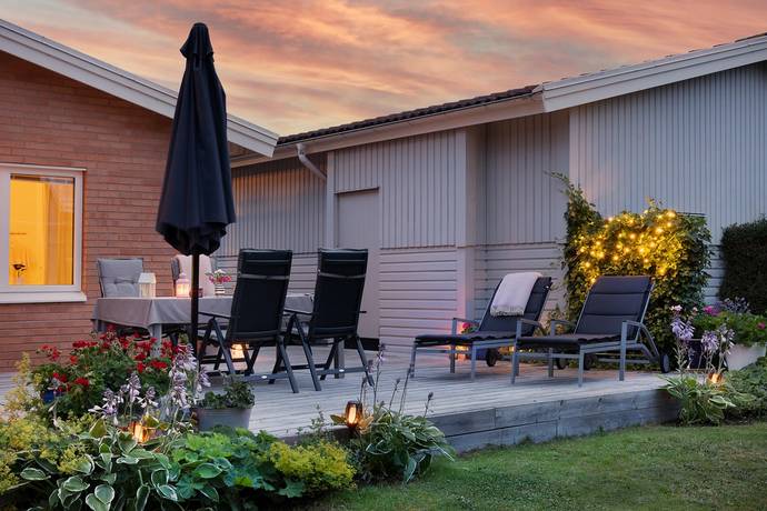 4 rum par-/kedje-/radhus på Bettys väg 3 Klagshamn, Malmö kommun - bild 2
