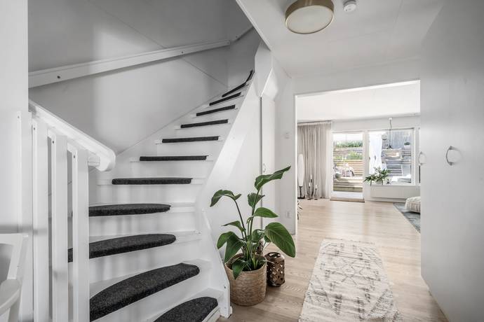5 rum Radhus på Tungelstavägen 162 Tungelsta Haninge kommun - bild 19