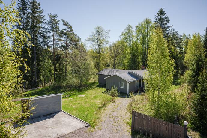 5 rum vinterbonat fritidshus på Kungsforsvägen 436 Järbo, Sandvikens kommun - bild 1