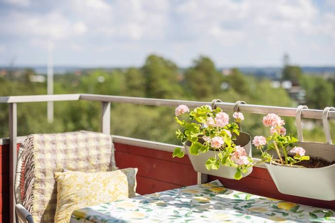 4 rum lägenhet på Ljuskärrsvägen 35 Saltsjöbaden, Nacka kommun - bild 2