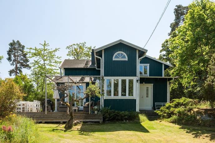 5 rum villa på Ugglestigen 167 Tranholmen, Danderyds kommun - bild 1