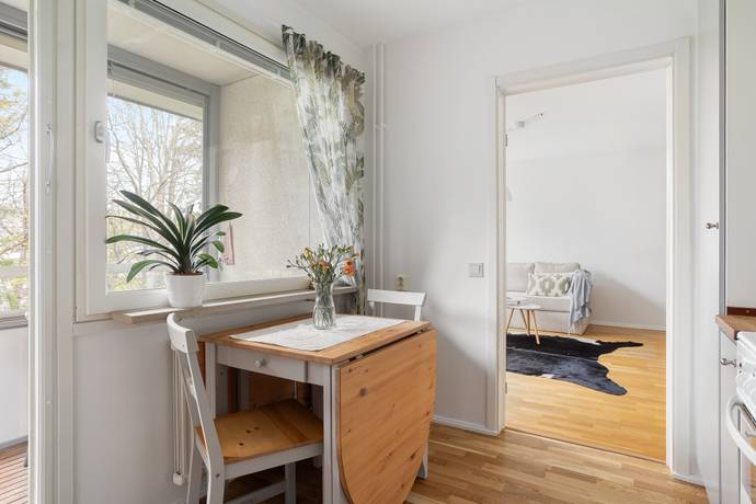 1 rum lägenhet på Jungfrudansen 7 Huvudsta, Solna kommun - bild 5