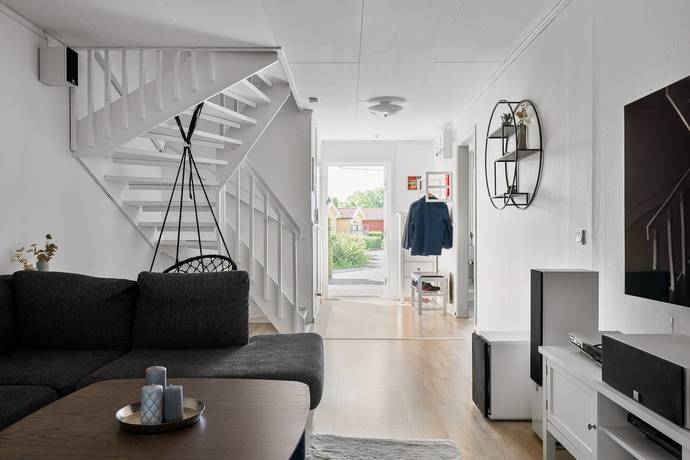 5 rum Radhus på Tegelvägen 1L Svalsta Nyköpings kommun - bild 2