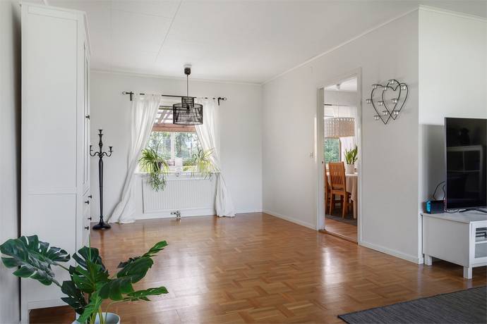 7 rum Villa på Stenbocksgatan 27 Norelund Säffle kommun - bild 9
