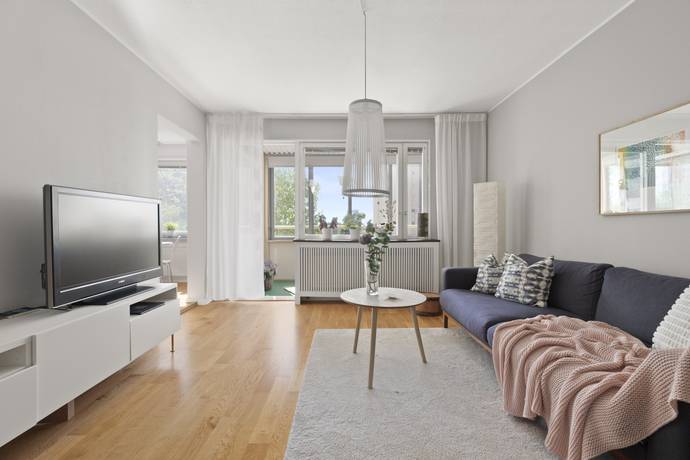 2 rum lägenhet på Johan Enbergs väg 50 Västra Skogen, Solna kommun - bild 2